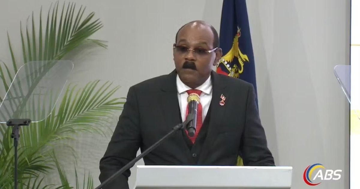 PM Browne Sets High Bar for New Cabinet: 'No Room for Mediocrity'