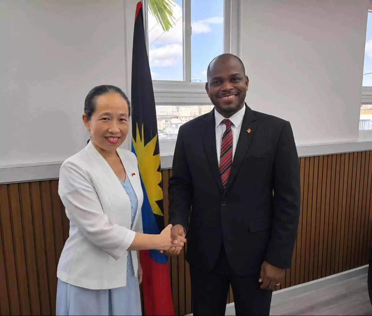 Antigua and Barbuda, China Chart Course for Deeper Health and Development Ties