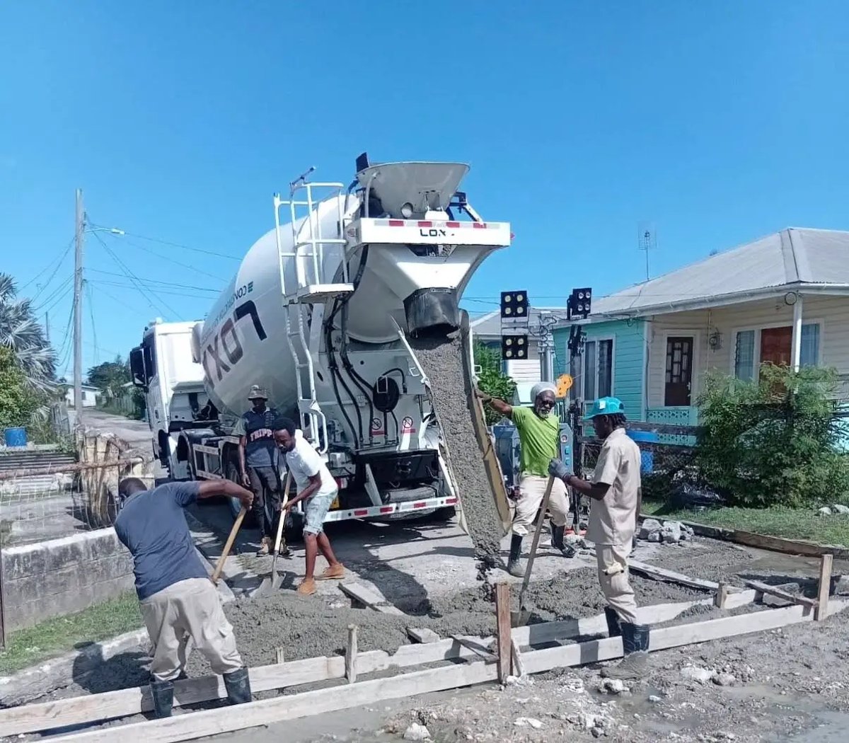 Cabinet Approves New Equipment and Experts to Boost National Road Repair Drive