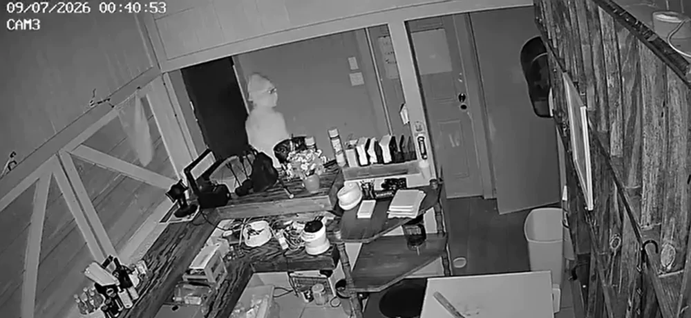 Alarm System Thwarts Late-Night Break-In at Aunty Cavelle's Restaurant